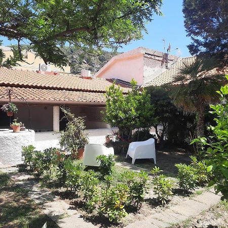 La Casa Di Marta Milazzo Exterior foto